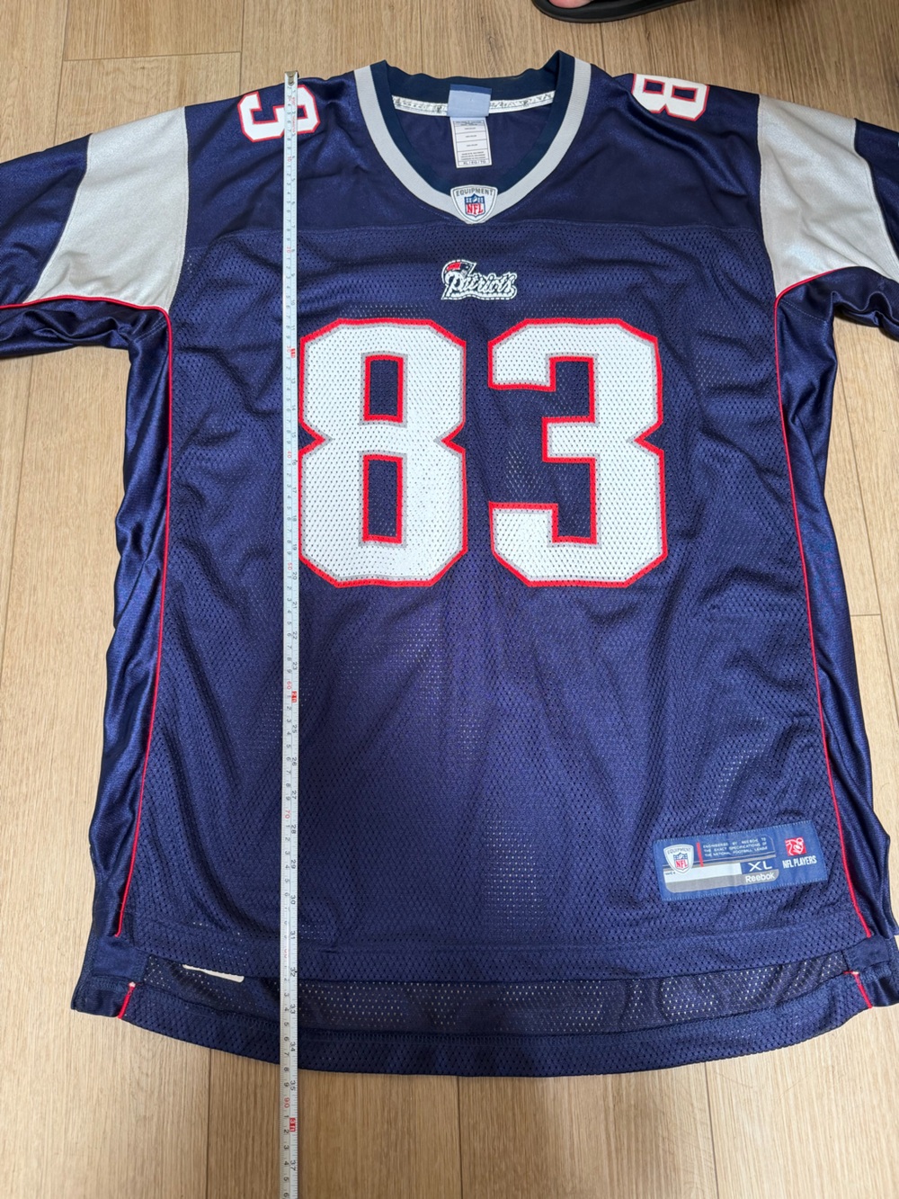 Reebok Men’s Navy Blue New England Patriots #83 Football Jersey - Picture 12 of 14